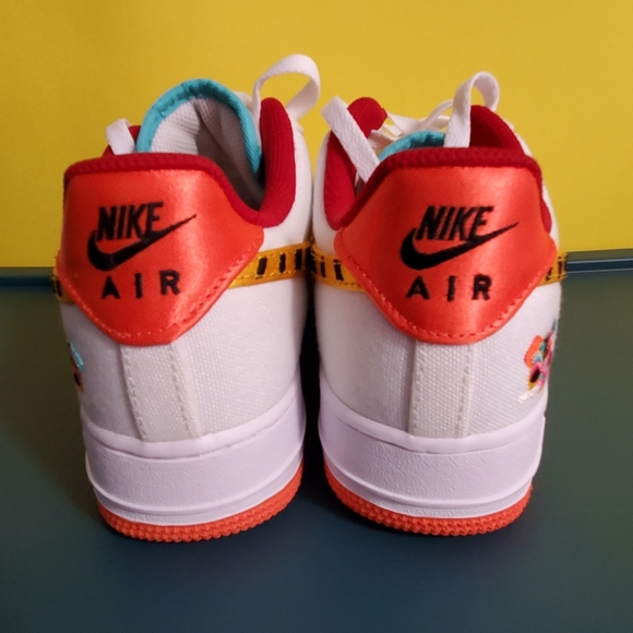 Nike airforce 1 year of the tiger - Picture 3 of 11